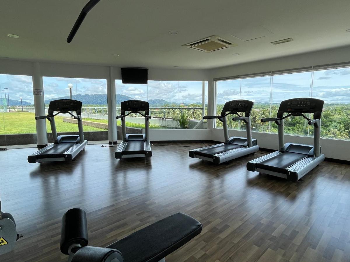 Sg Resort Residence - Beach & Waterpark Kuantan Luaran gambar